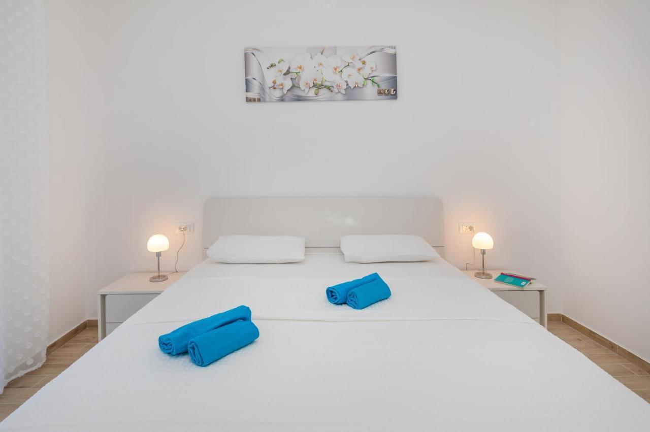 Angela Apartments ドゥブロブニク エクステリア 写真